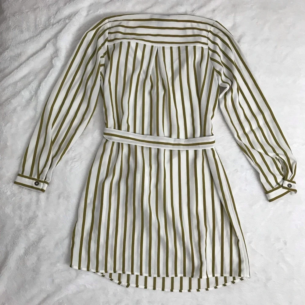 Forever 21, Women’s Dress, Size Small - Picture 13 of 16